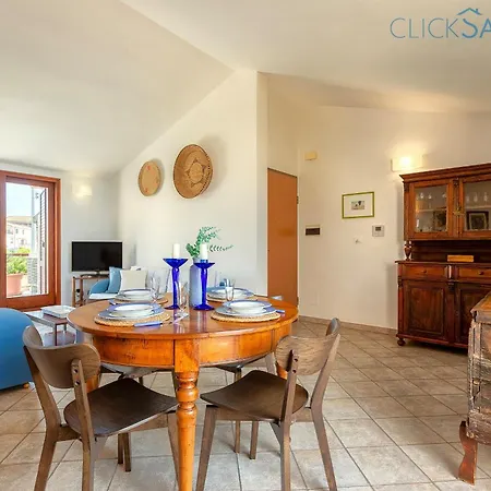 Clicksardegna Attic Vittoria With Terrace Facing The Sea And Parking Space Apartmán *