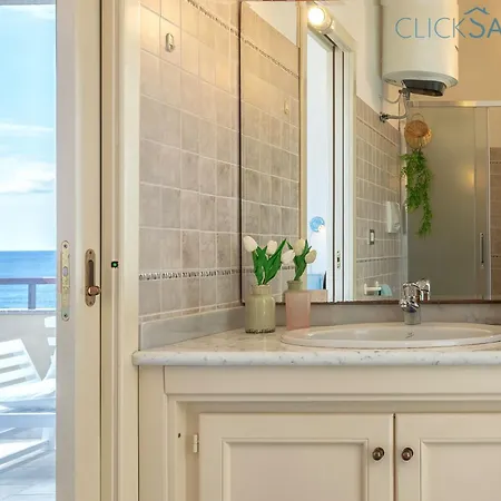Clicksardegna Attic Vittoria With Terrace Facing The Sea And Parking Space Apartmán Alghero