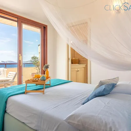 Appartamento Clicksardegna Attic Vittoria With Terrace Facing The Sea And Parking Space Alghero