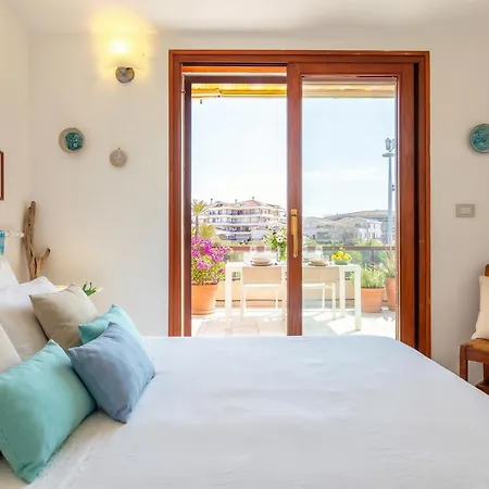 Clicksardegna Attic Vittoria With Terrace Facing The Sea And Parking Space Appartement *