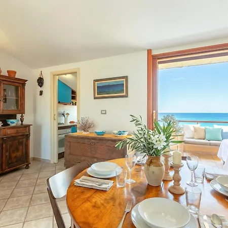 Clicksardegna Attic Vittoria With Terrace Facing The Sea And Parking Space Appartement