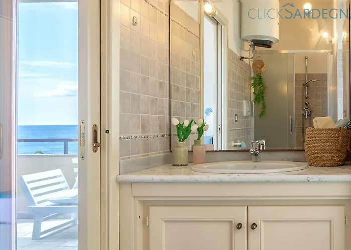 Clicksardegna Attic Vittoria With Terrace Facing The Sea And Parking Space Daire Alghero