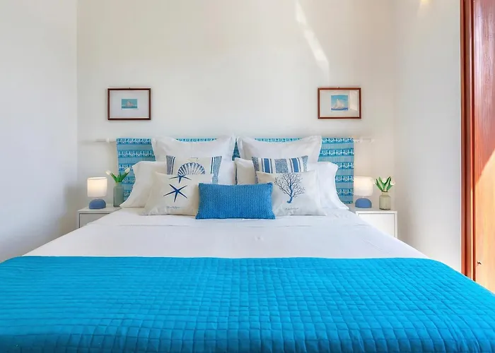 Clicksardegna Attic Vittoria With Terrace Facing The Sea And Parking Space Daire